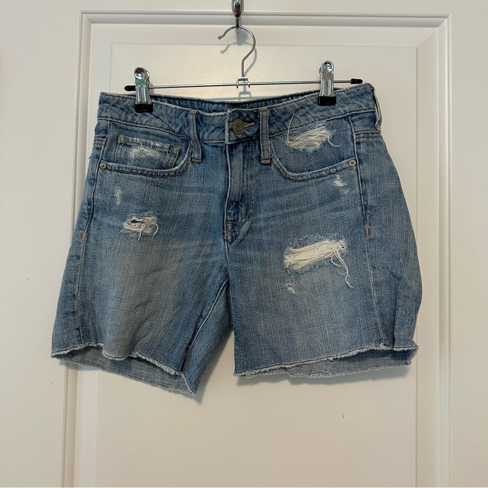 GUC aerie Distressed Relaxed Mid-Rise Jean Shorts size 2